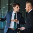 Conseils pour gérer efficacement les conflits liés aux demandes de congés en entreprise, en assurant une communication claire et une gestion équitable.