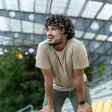 Un homme qui a terminé une séance de sport
