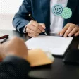 Chargé des Ressources Humaines signant un contrat
