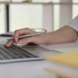https://www.eurecia.com/sites/default/files/styles/header/public/thumbnails/image/visuel-infos-legales-teletravail.png