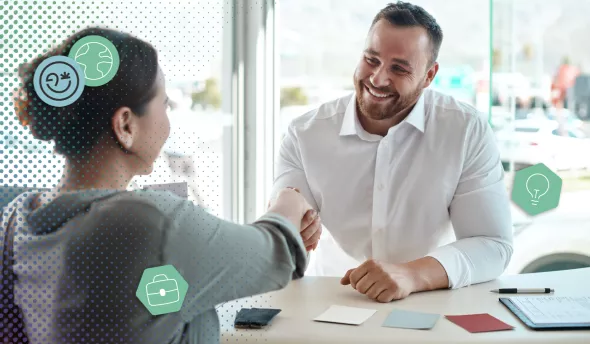 Entretien structuré : grille d’évaluation en action Recruteur conduisant un entretien structuré avec une grille d’évaluation standardisée.