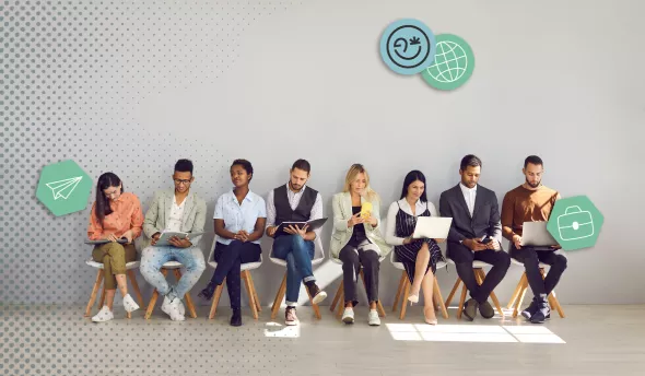 Manager consultant un tableau de résultats de questionnaire d’évaluation pour améliorer la performance d’une équipe.