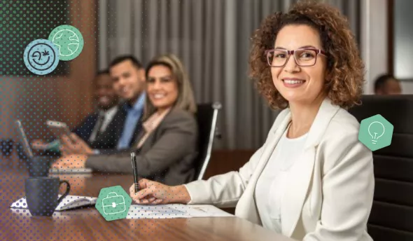 Équipe RH utilisant un ATS pour suivre et répartir les candidatures au sein d’une unité de recrutement dédiée.