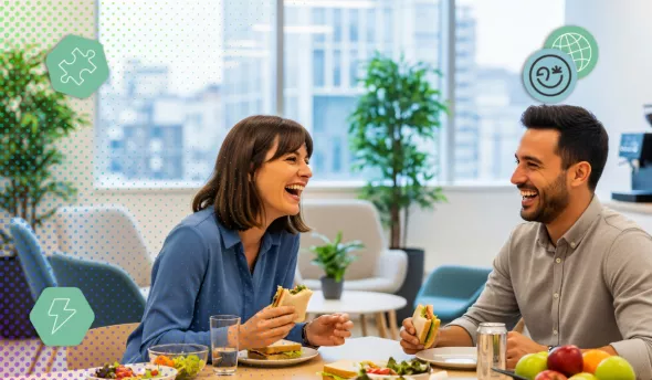 Salariés partageant un déjeuner convivial pour renforcer les liens entre collègues