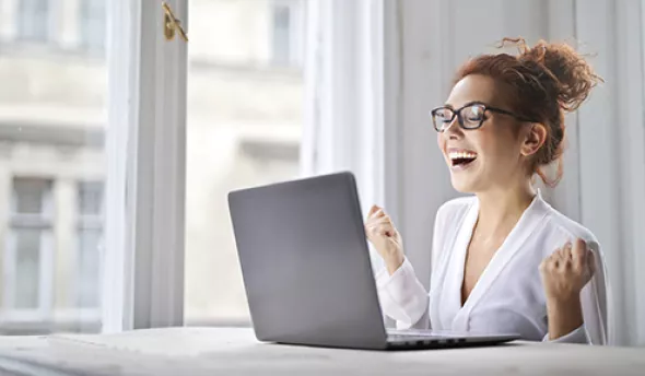 https://www.eurecia.com/sites/default/files/styles/header/public/thumbnails/image/article-jeux-ligne-media.png
