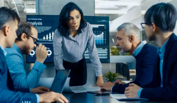 https://www.eurecia.com/sites/default/files/styles/header/public/thumbnails/image/prise-fonction-manager-eviter-pieges.png