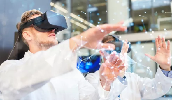 https://www.eurecia.com/sites/default/files/styles/header/public/thumbnails/image/shutterstock_1524097655.png
