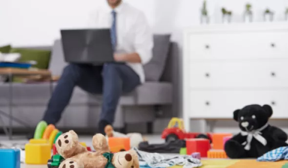 https://www.eurecia.com/sites/default/files/styles/header/public/thumbnails/image/teletravail_media.png