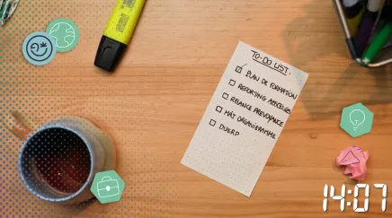 Une to do list de RH posée sur un bureau