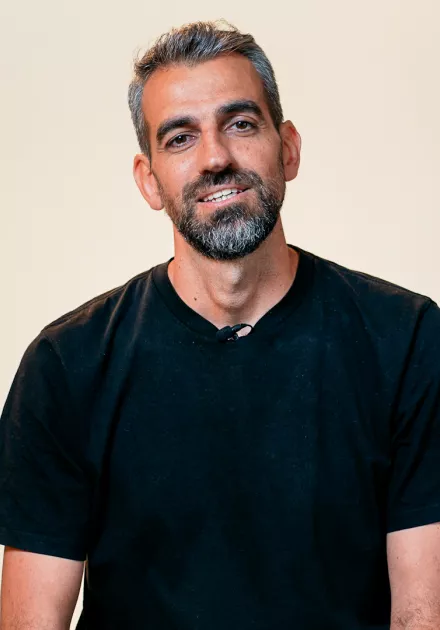 photo de Christophe Debard qui témoigne face caméra